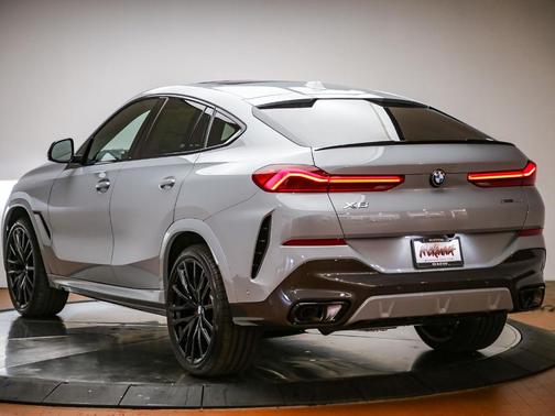 Gray Metallic 2027 BMW X6 xDrive40i
