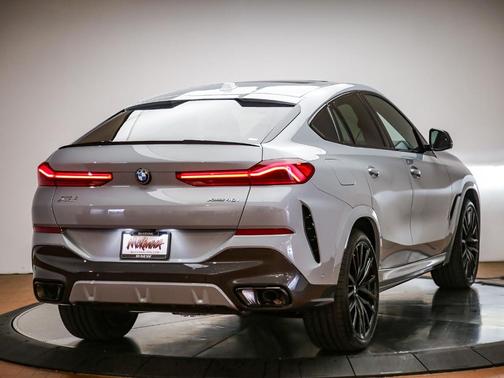 Gray Metallic 2027 BMW X6 xDrive40i