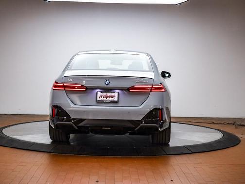 2026 BMW i5 eDrive40