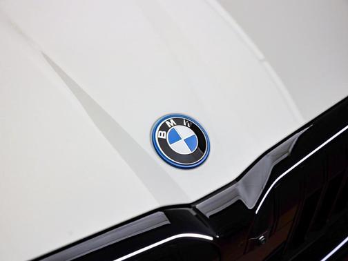 2026 BMW i5 eDrive40