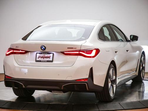 Alpine White 2026 BMW i4 Gran Coupe eDrive40
