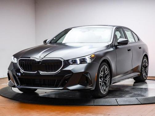 Deep Gray 2026 BMW 530 i