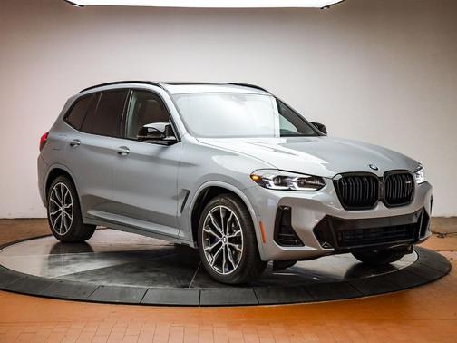 2023 BMW X3 M40i