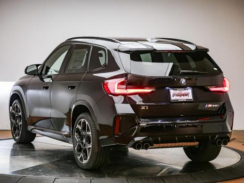 Black Sapphire Metallic 2026 BMW X1 M35i