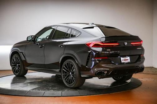 Black Sapphire Metallic 2027 BMW X6 M60i