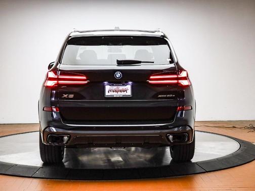 2026 BMW X5 PHEV xDrive50e