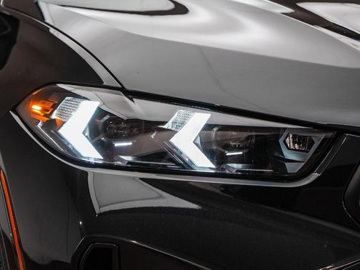 Black Sapphire Metallic 2026 BMW X6 xDrive40i