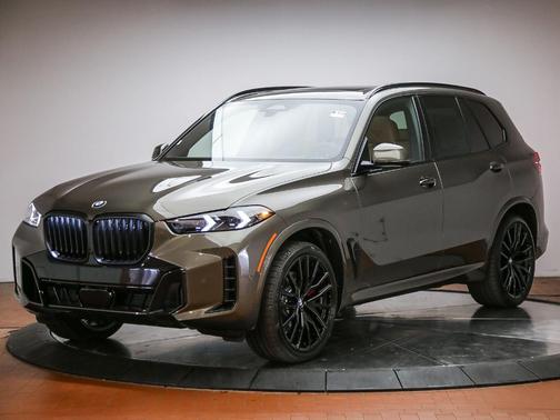 Manhattan Green Metallic 2026 BMW X5 sDrive40i
