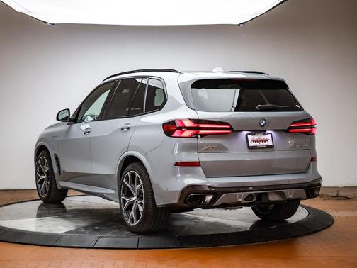 2026 BMW X5 PHEV xDrive50e