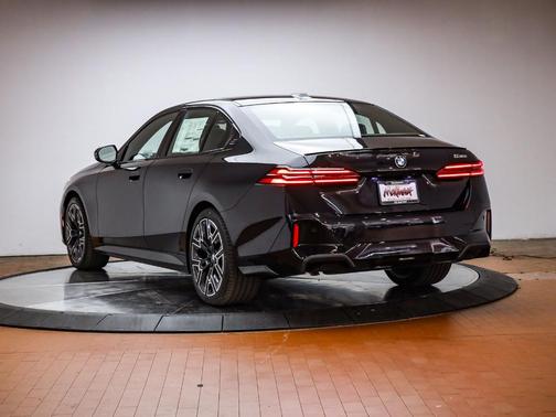 Black Sapphire Metallic 2026 BMW 530 i