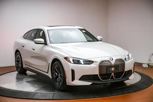 Mineral White Metallic 2026 BMW i4 Gran Coupe eDrive40