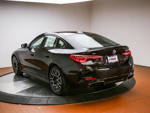 Black Sapphire Metallic 2026 BMW i4 Gran Coupe eDrive40