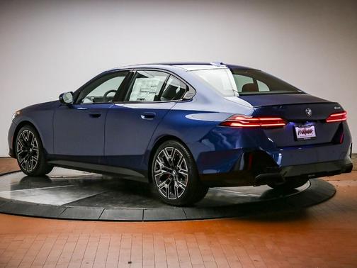 C1M 2027 BMW 530 i