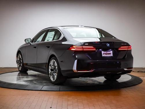 2026 BMW i5 eDrive40