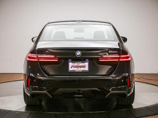 Black Sapphire Metallic 2027 BMW 530 i