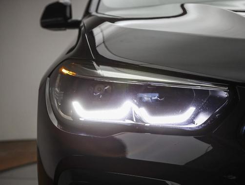 2023 BMW X6 xDrive40i