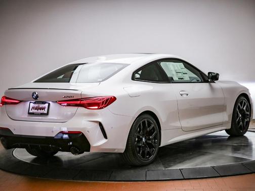 Mineral White Metallic 2026 BMW 430 i