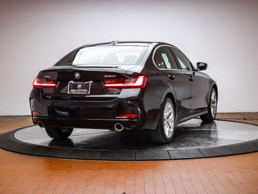 2025 BMW 330 i xDrive