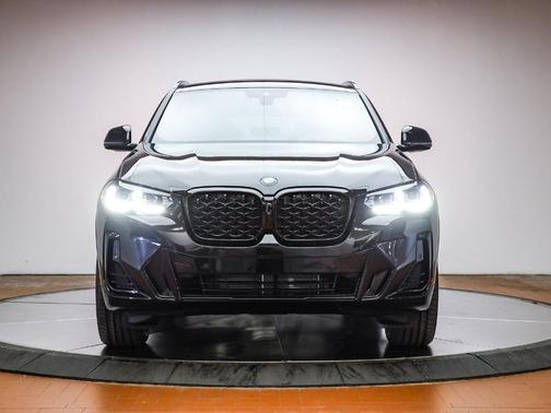2025 BMW X4 xDrive30i