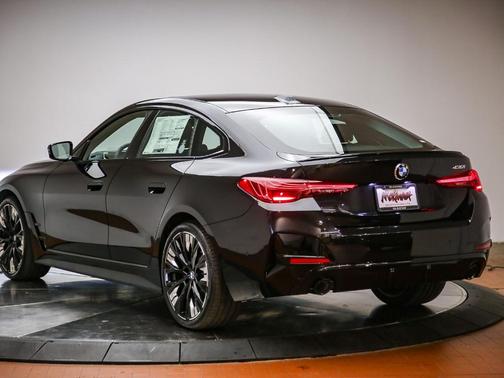 Black Sapphire Metallic 2026 BMW 430 Gran Coupe i