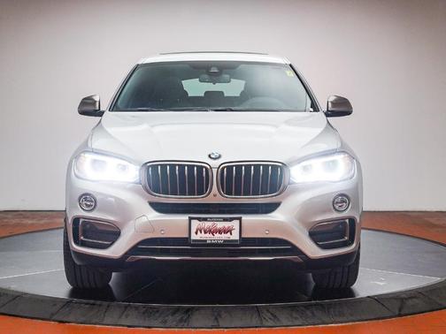 2019 BMW X6 sDrive35i