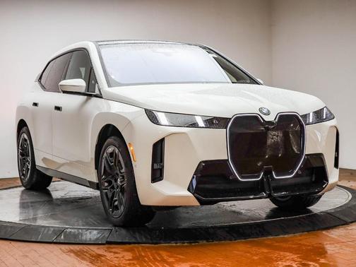 2026 BMW iX xDrive45