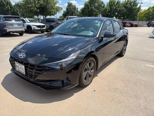 Phantom Black 2021 Hyundai ELANTRA SEL