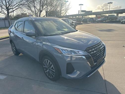 2021 Nissan Kicks SV