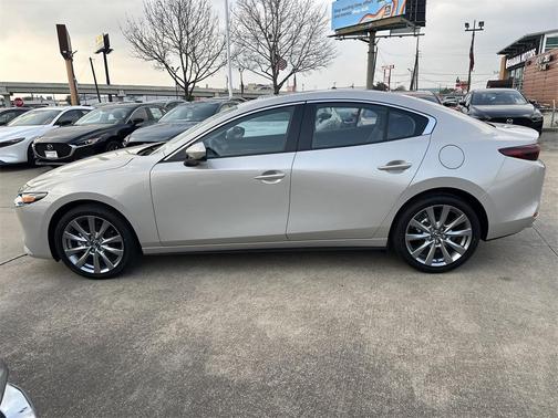 2026 Mazda Mazda3 FWD w/Preferred Package