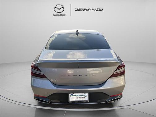 2025 Genesis G70 2.5T RWD