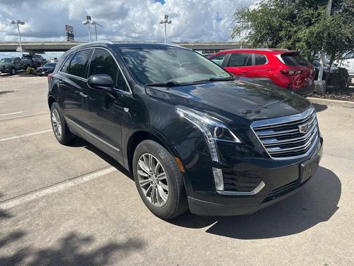2018 Cadillac XT5 Luxury