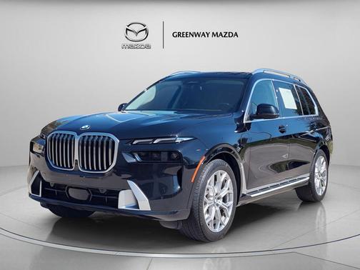 Black Sapphire Metallic 2025 BMW X7 xDrive40i