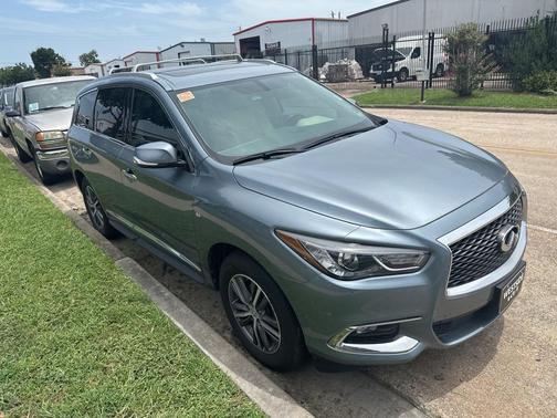 2017 INFINITI QX60 Base