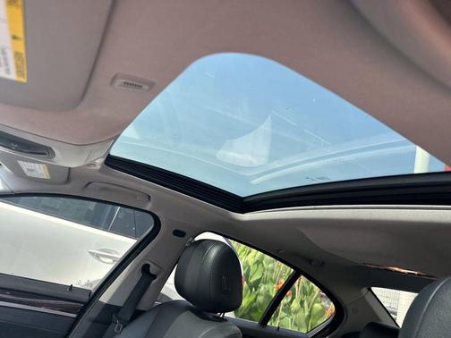 Space Gray Metallic 2016 BMW 528 528i