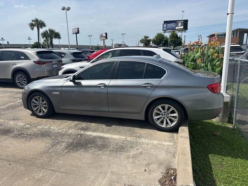 Space Gray Metallic 2016 BMW 528 528i