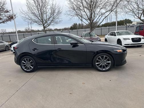 2019 Mazda Mazda3 FWD w/Preferred Package