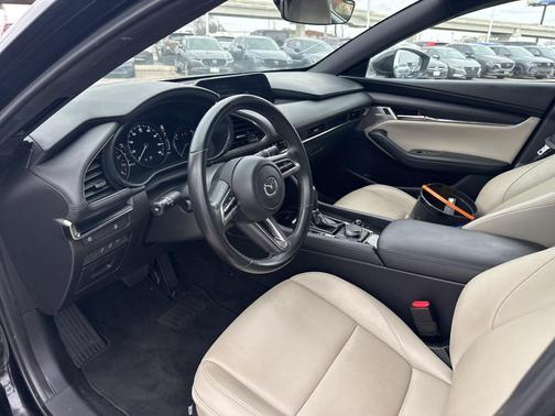 2019 Mazda Mazda3 FWD w/Preferred Package