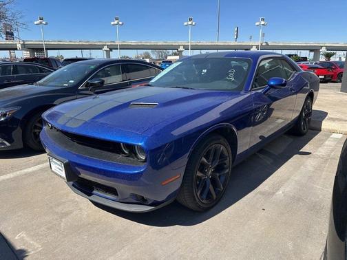 2020 Dodge Challenger SXT