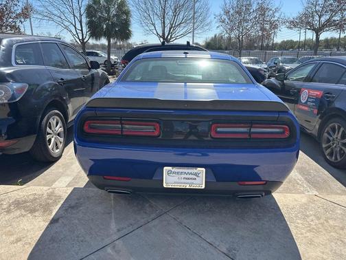 2020 Dodge Challenger SXT
