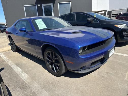 2020 Dodge Challenger SXT
