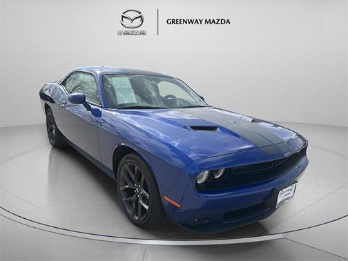 2020 Dodge Challenger SXT