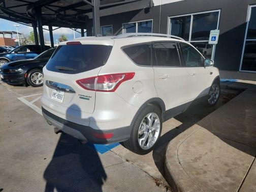 White Platinum Clearcoat Metallic 2015 Ford Escape Titanium