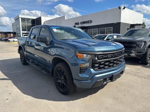 2024 Chevrolet Silverado 1500 Custom