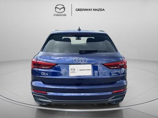 2022 Audi Q3 45 S line Premium
