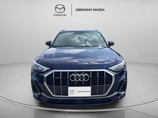 2022 Audi Q3 45 S line Premium