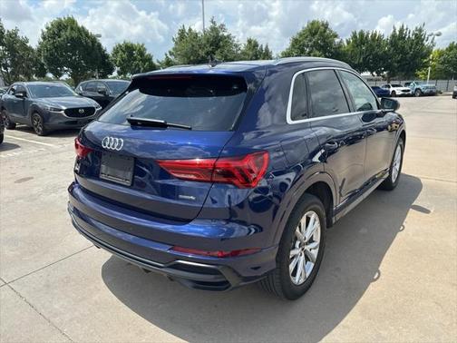 2022 Audi Q3 45 S line Premium
