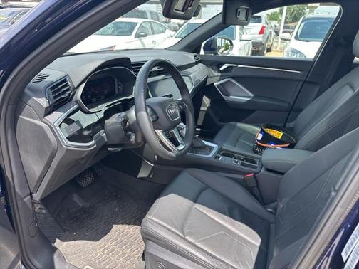 2022 Audi Q3 45 S line Premium