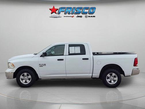 Bright White Clearcoat 2022 RAM 1500 Classic SLT