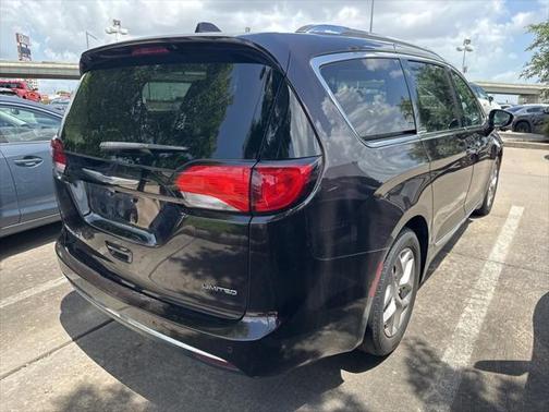 2019 Chrysler Pacifica Limited