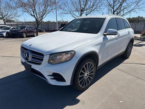 2016 Mercedes-Benz GLC 300 Base